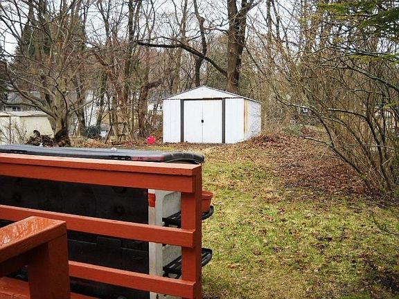 47 Juniper Rd, Bethel 022