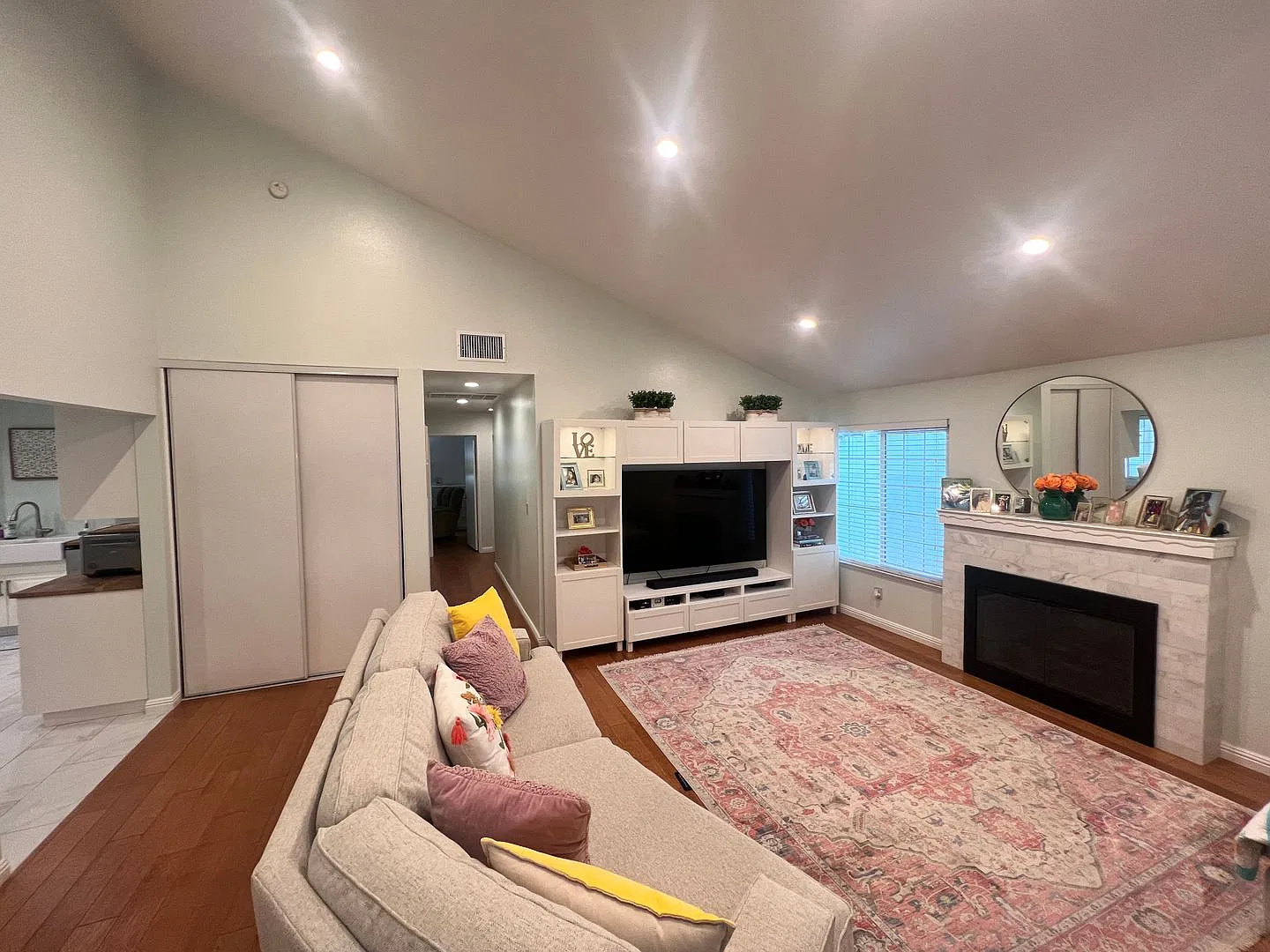 Coming Soon! Single Story 3 Bedroom Home For Rent In Valencia! — Photo 3