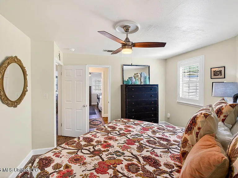 255 E Scenic Dr #G — Photo 33