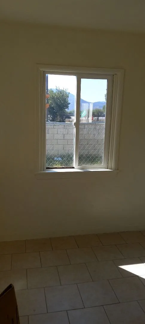 One Bedroom One bath — Photo 2