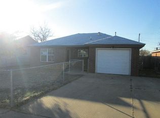 2711 Bates St, Lubbock, TX 79415