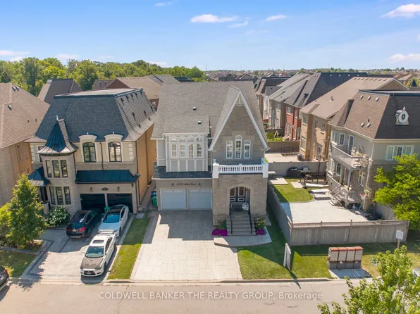 5198 Adobe Ct, Mississauga, ON L5M 0K8