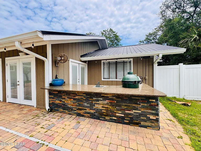916 Cobia Dr — Photo 37