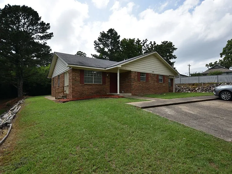 124 Carpenter Ct — Photo 17