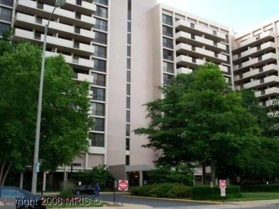 4141 N Henderson Rd APT 601, Arlington, VA, 22203