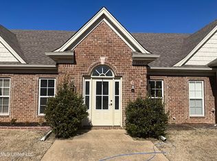 3249 Jade Ln, Southaven, MS 38672