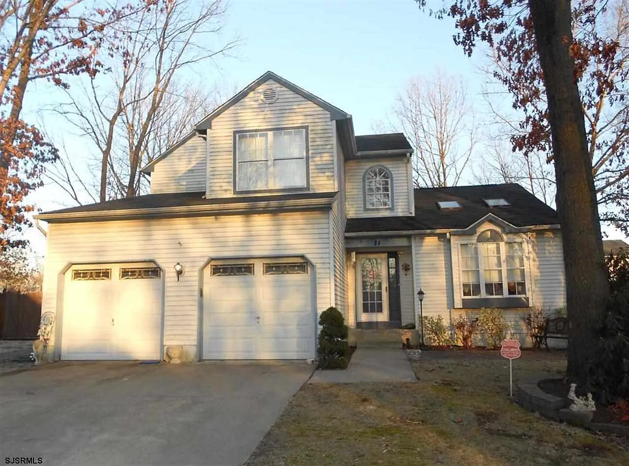 53 Ashland Ave photo 1