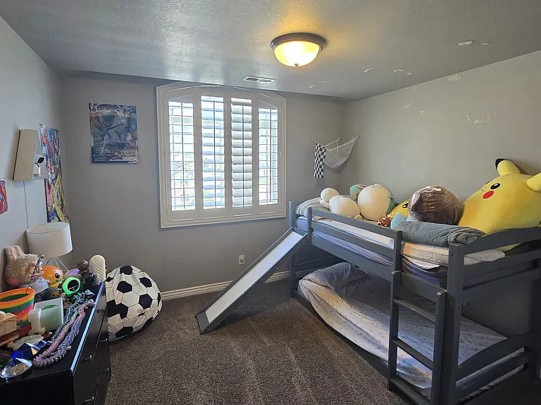 2155 N 250 W — Photo 11