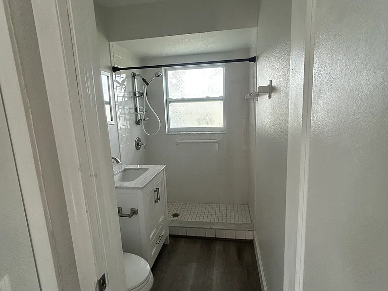 240 Colonia Ln E #240 — Photo 11