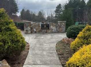 New River Oaks Dr, Austinville, VA 24312