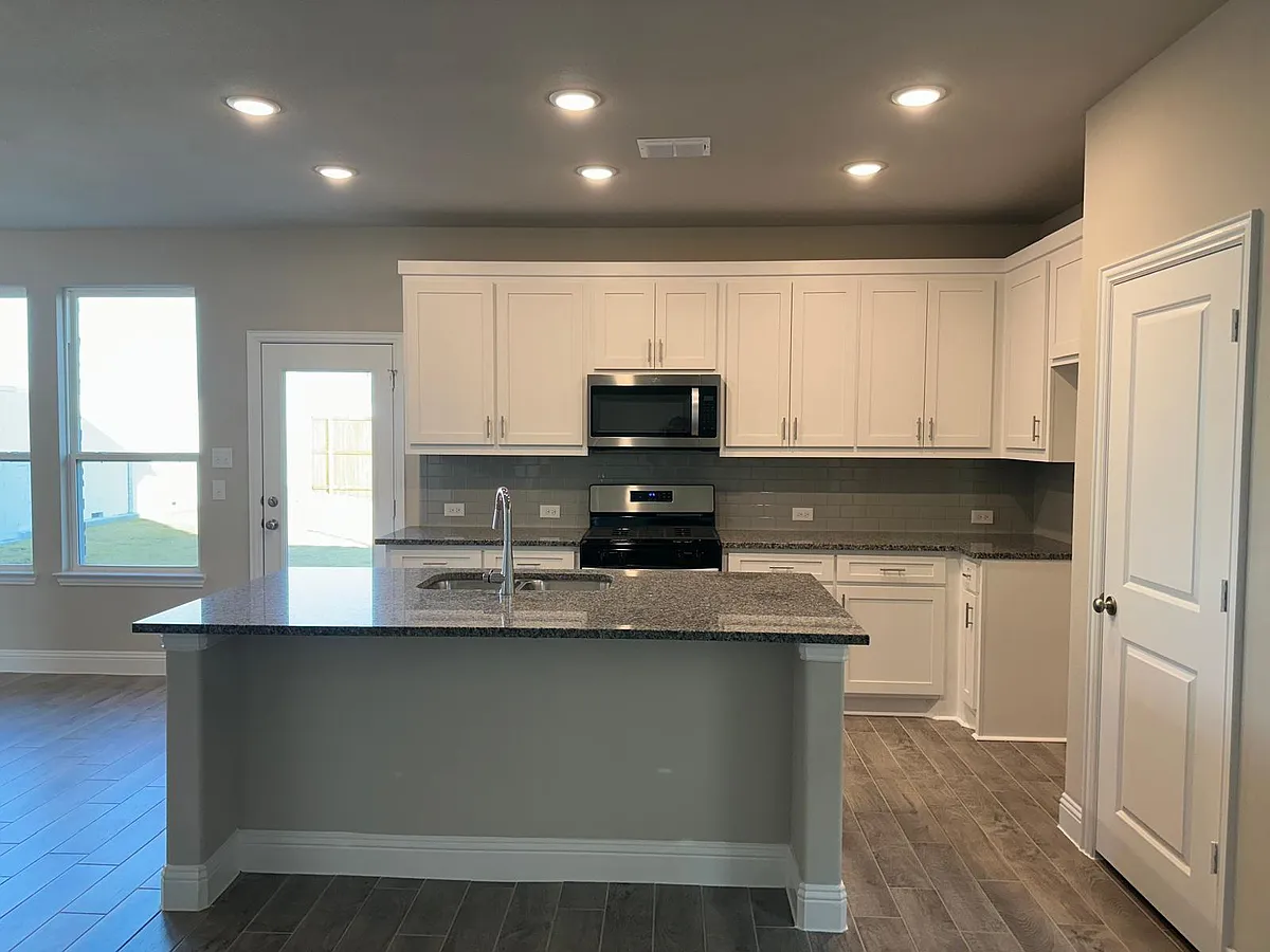 Building Photo - 1016 Portina Dr