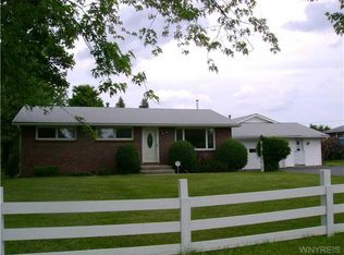 5106 William St, Lancaster, NY