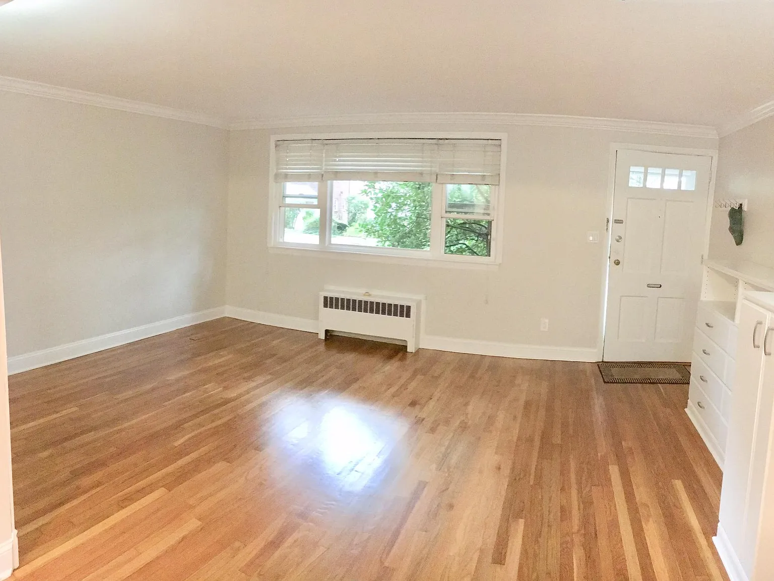 2 bed, 775 sqft, $2,550 — Photo 4