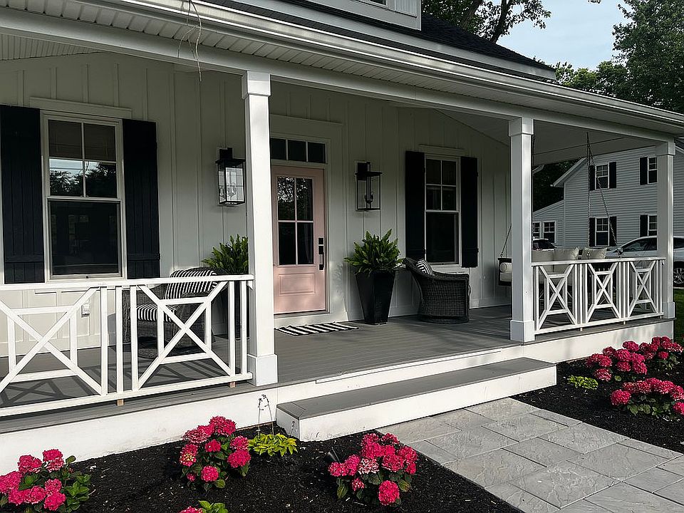 1st image of 317 Harbor Ln