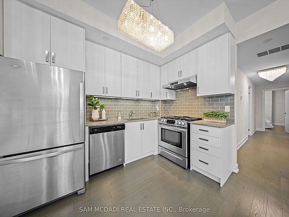 4th image of 670 Atwater Ave Unit 1