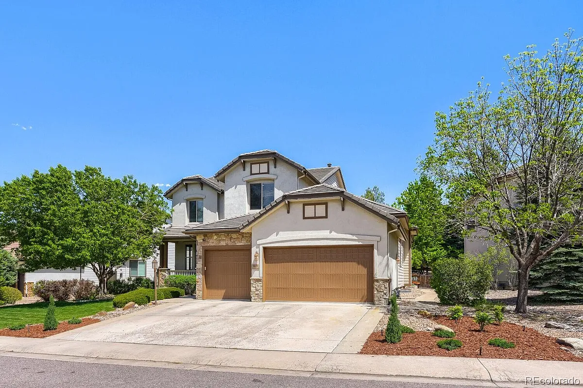 Building Photo - 9889 Sunset Hill Cir