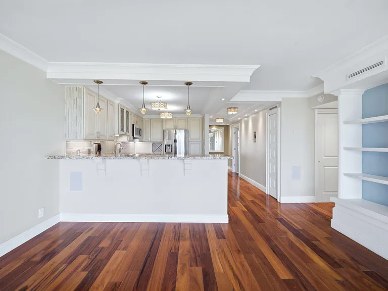 2901 S Palm Aire Dr — Photo 19