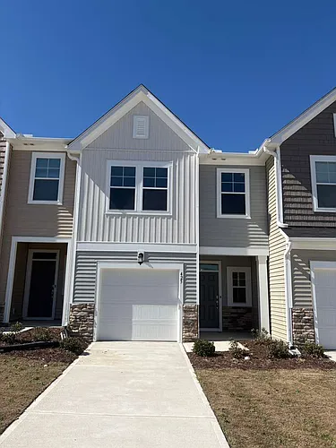 425 Venetian Dr Photo 1
