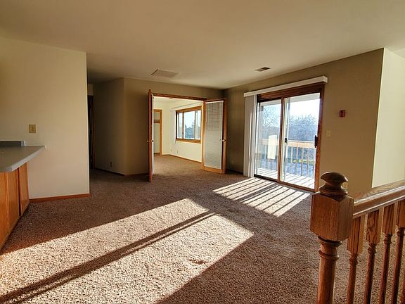 2nd image of 1344 Meadowcreek Dr APT 6