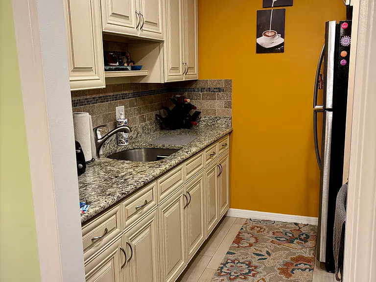 130 Doolen Ct #206 — Photo 6