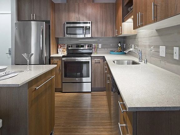 2nd image of 315 1st Ave N APT 503