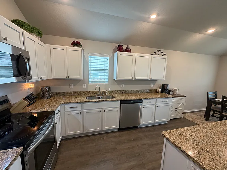 35 Kinley Brook Ln — Photo 12