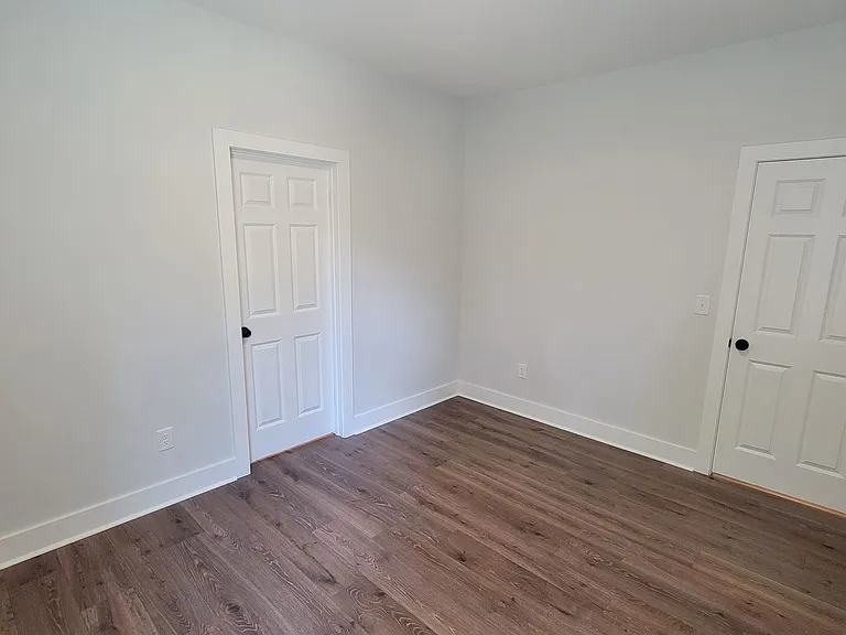 125 Ledbetter St #A — Photo 5