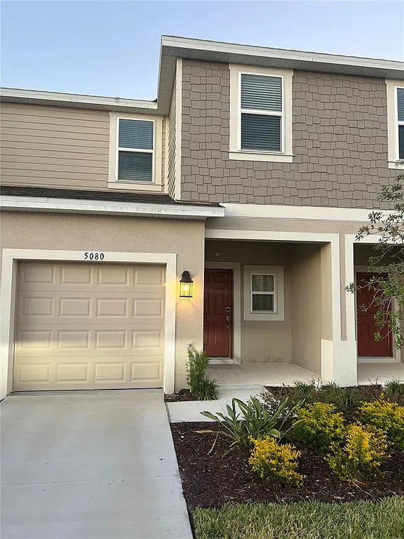 3 bed, 2.5 bath, 1365 sqft, $2,250 — Photo 1