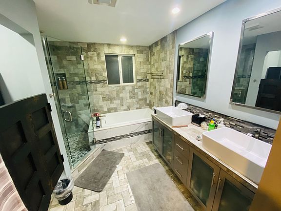 3rd image of 5831 Vallecito Dr