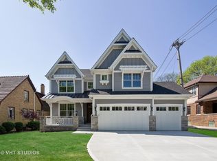 334 E May St, Elmhurst, IL