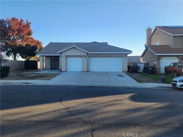 28455 Red Apple Rd, Menifee, CA 92585