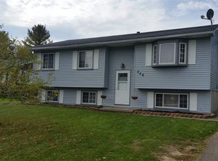 556 Robinson Rd, Jackson, MI 49203