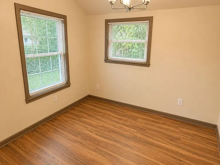 5867 Althea Ave — Photo 14