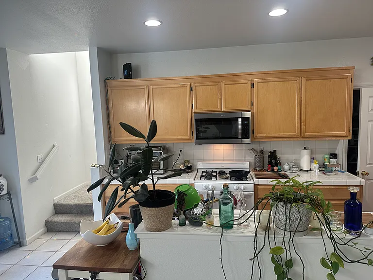 928 Aussie Ave — Photo 6