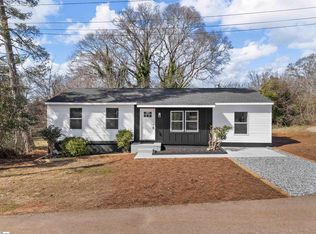 107 Cottage St, Lyman, SC 29365