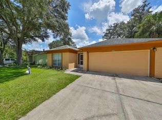 7605 Savannah Ln, Tampa, FL 33637
