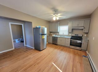 86 Cross St, Somerville, MA 02145