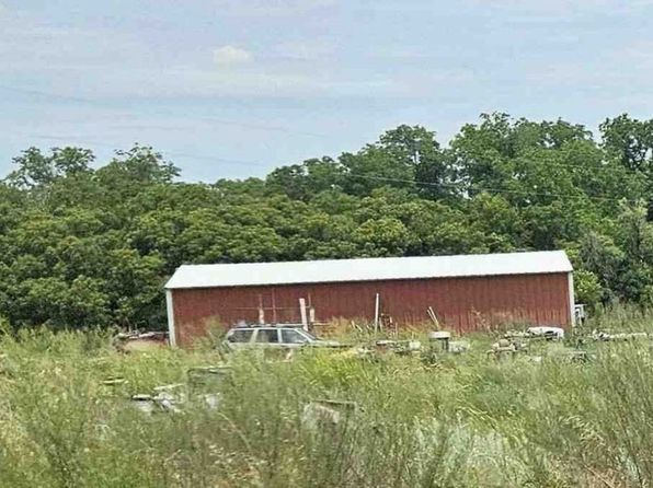 21185 E 1470th Rd, Lone Wolf, OK 73655