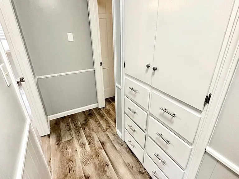 3215 Oakwood Dr — Photo 15