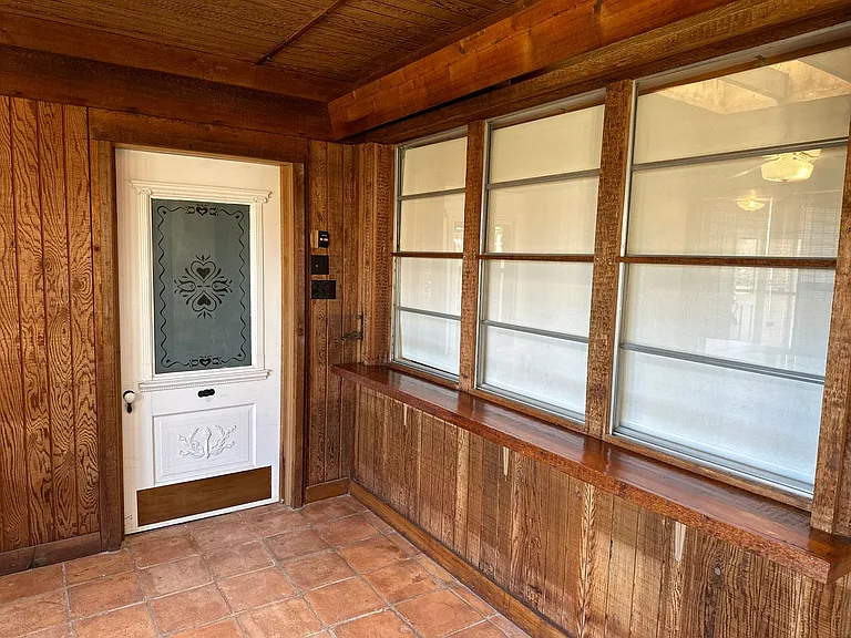 2301 Post Oak Rd — Photo 26