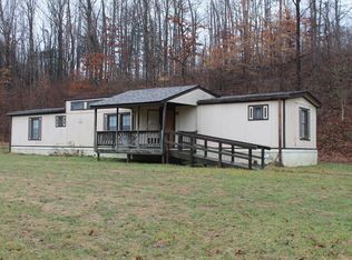 9667 Horseshoe Rd, Morgantown, IN 46160