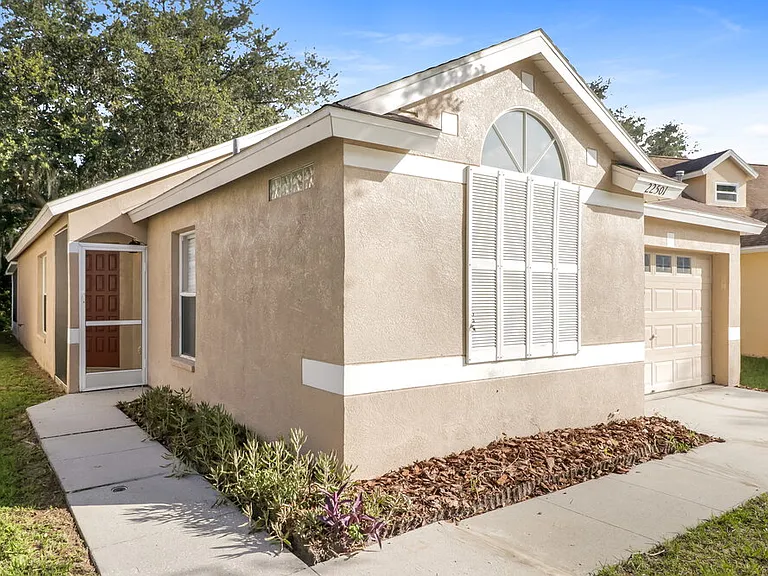 22501 Crows Nest Ct — Photo 3
