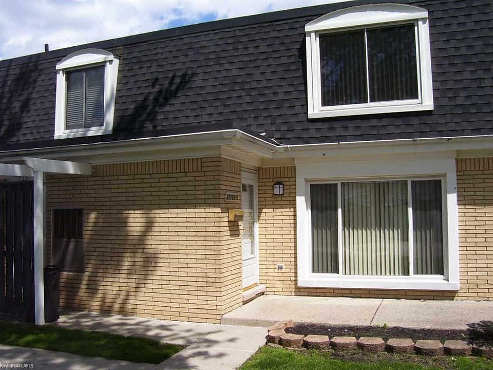 1st image of 29792 City Dr Unit 2