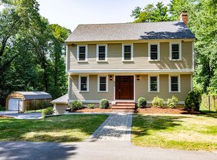 577 First Parish Rd #R, Scituate, MA 02066