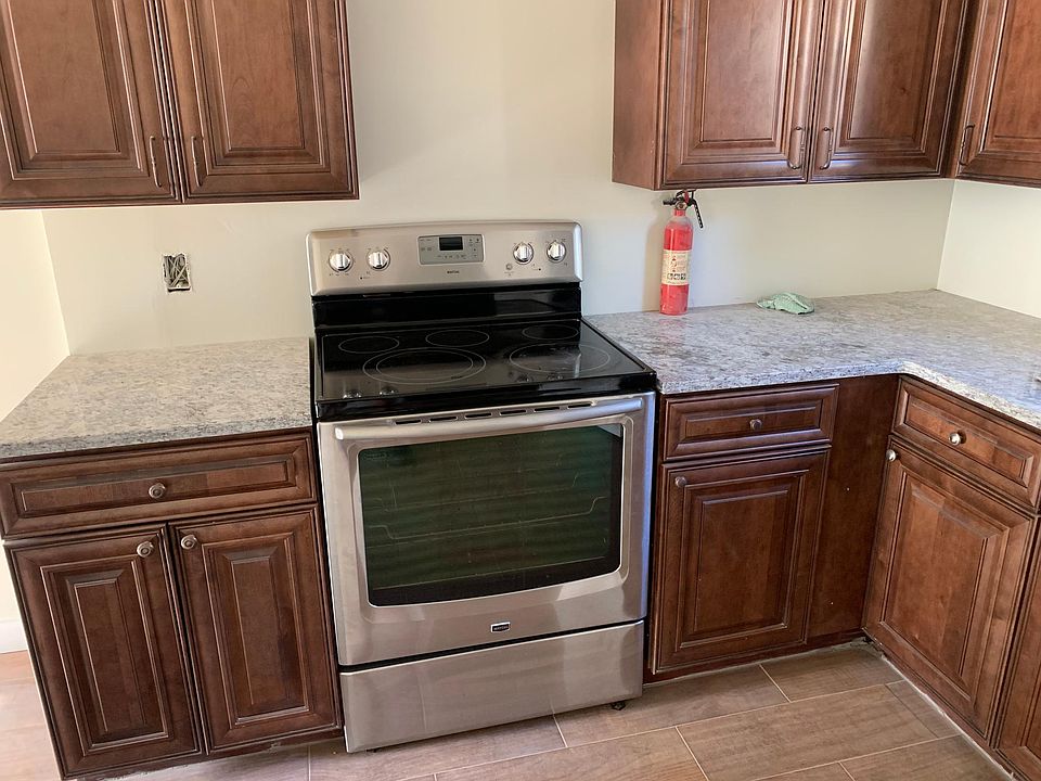 New granite countertop