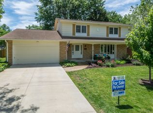 7118 Franklin Ave, Windsor Heights, IA 50324