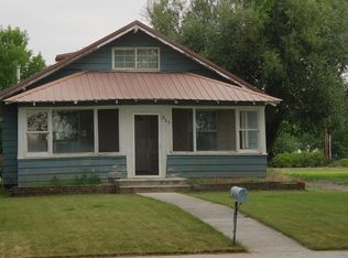 327 E 3rd St, Lovell, WY 82431