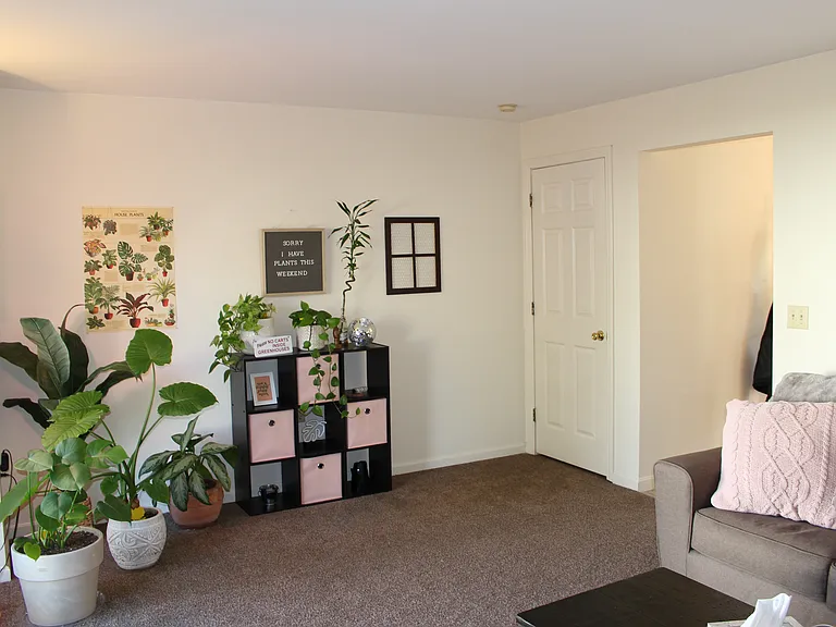 150 Husson Ave — Photo 8