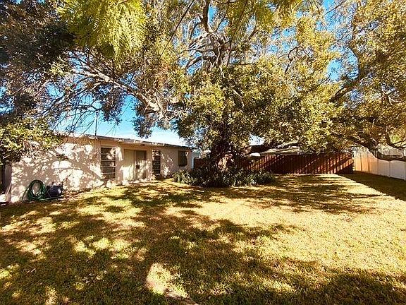 3rd image of 22227 Hernando Ave