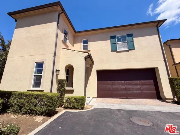 21981 Propello Dr, Santa Clarita, CA 91350